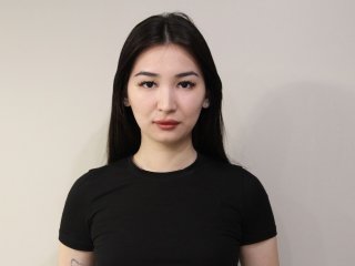 Picture of DarcyHotter