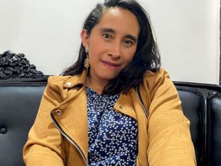 Picture of LeylaSpit