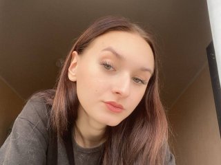 TinaLeei